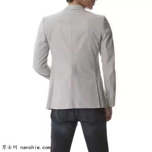 西服搭配6点注意事项,做好有助你提升整体形象