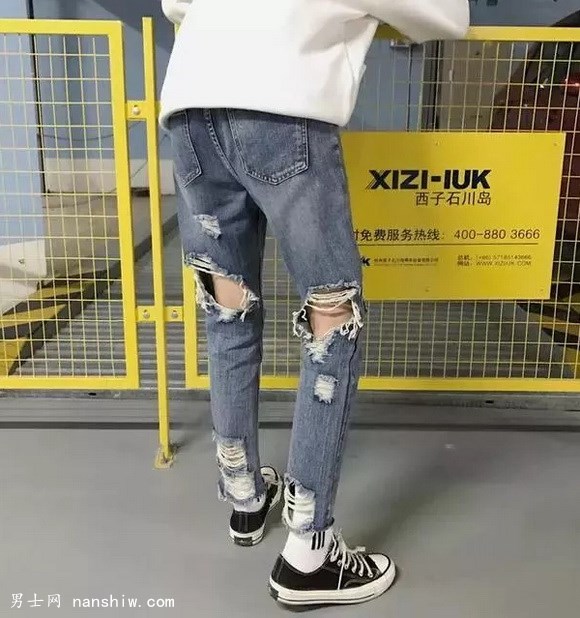 男生夏日怎么搭配,才能从头帅倒脚?