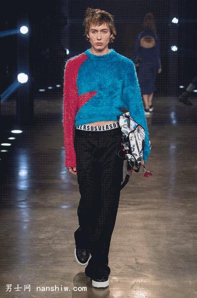 㳡 | Versus Versace ﶬ2017ʱװ