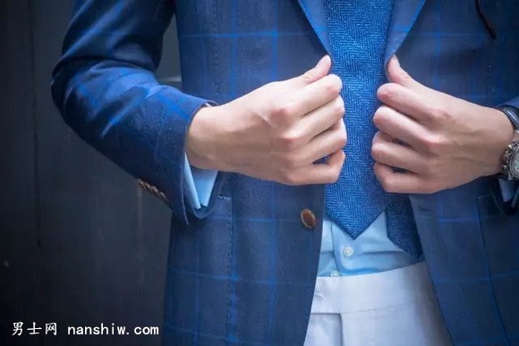 RUI'Z新品丨 将情调和浪漫穿在身上!