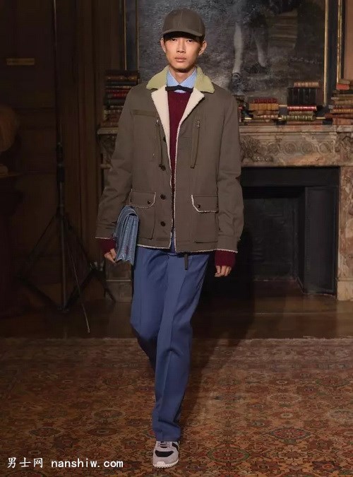 Valentino 2017ﶬ˱ 