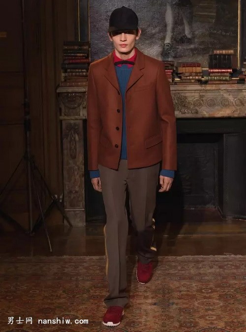 Valentino 2017ﶬ˱ 