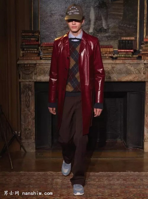 Valentino 2017ﶬ˱ 