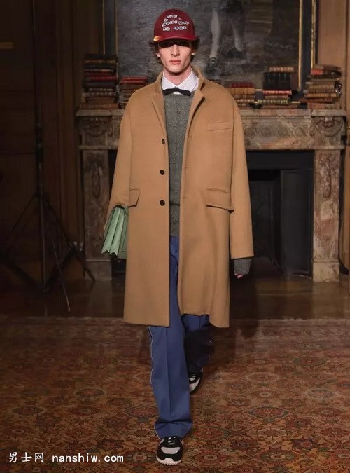 Valentino 2017ﶬ˱ 
