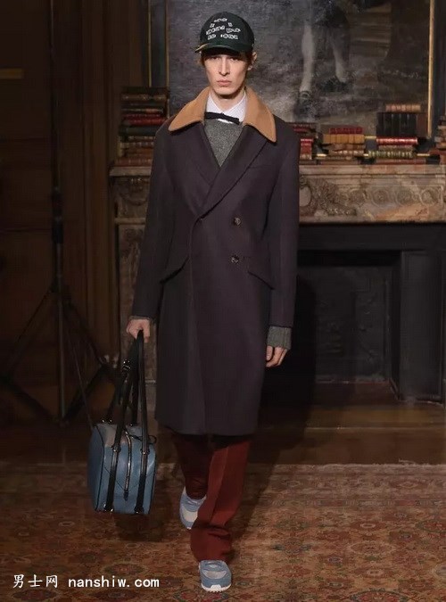 Valentino 2017ﶬ˱ 