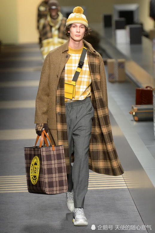 ҵFENDI 2018/19ﶬװ㣬
