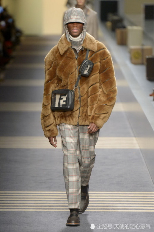 ҵFENDI 2018/19ﶬװ㣬