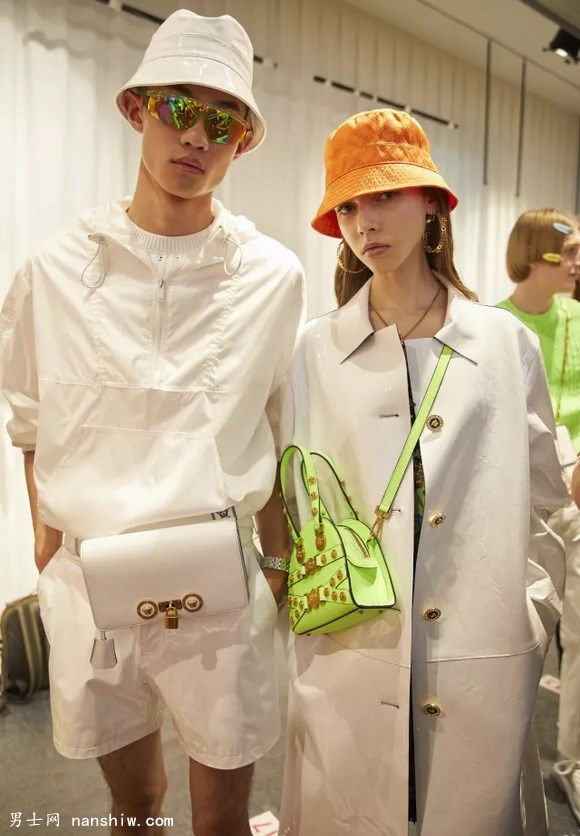 Versace˼2019а