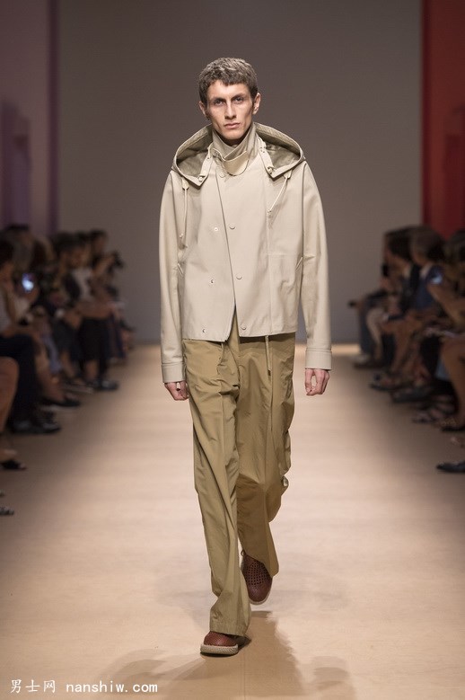 Salvatore FerragamoĽ2019װϵ