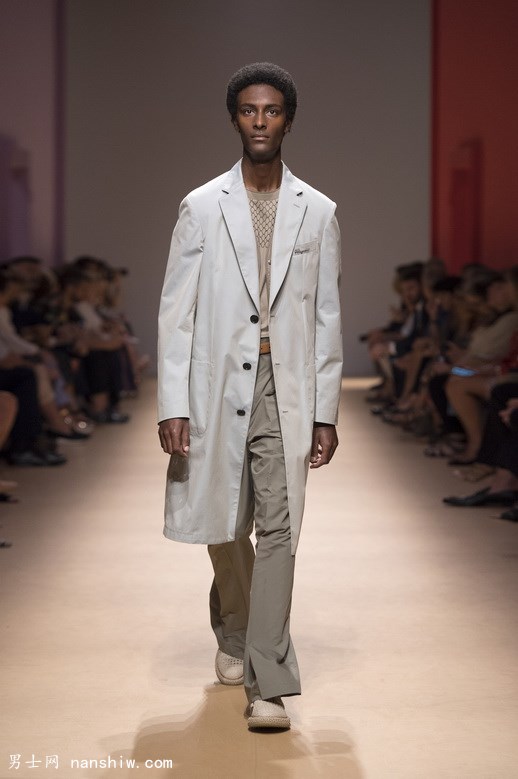 Salvatore FerragamoĽ2019װϵ