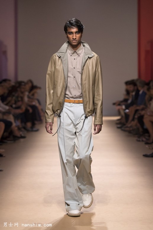 Salvatore FerragamoĽ2019װϵ