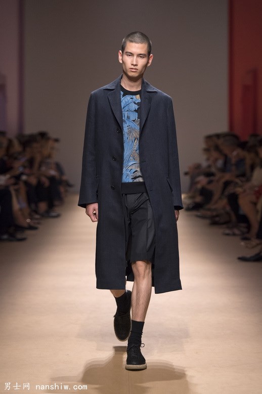 Salvatore FerragamoĽ2019װϵ