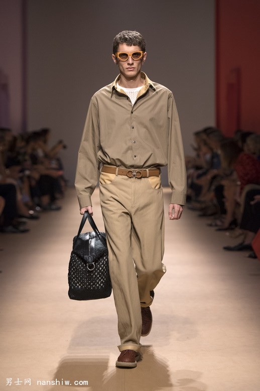 Salvatore FerragamoĽ2019װϵ