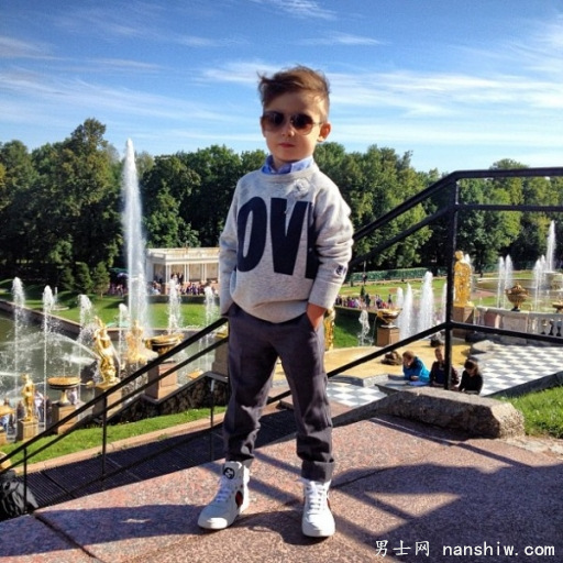 ɼСAlonso Mateo ʱн糱е䷶
