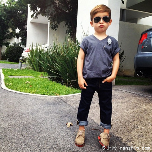 ɼСAlonso Mateo ʱн糱е䷶