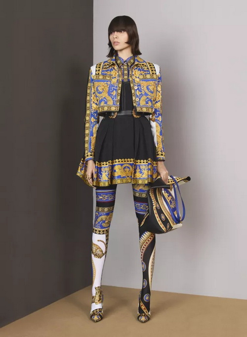 Versace˼2018ŮװϵУң̽