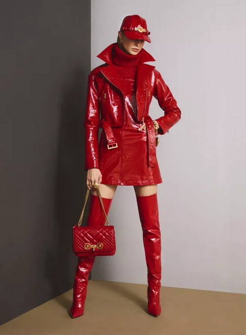 Versace˼2018ŮװϵУң̽