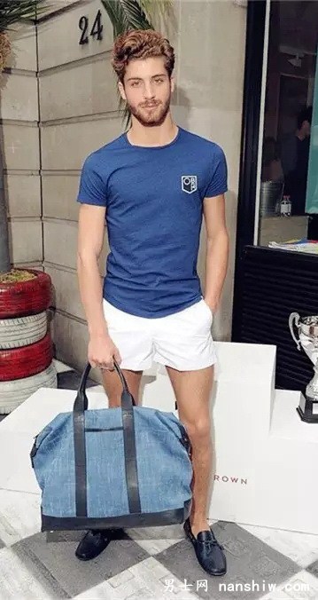男士短裤该怎么搭?什么场合穿?