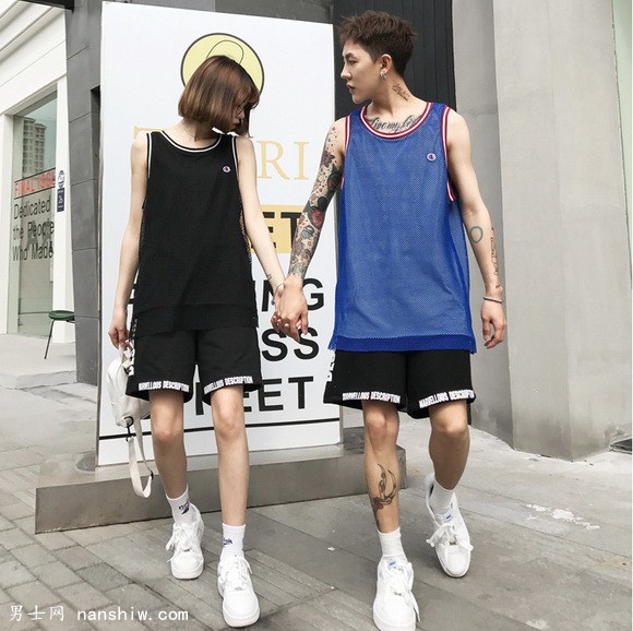 첻£out