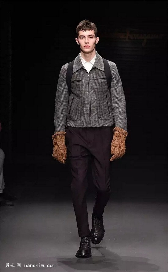 ʱװحSalvatore FerragamoĽ2017-18ﶬʿϵ