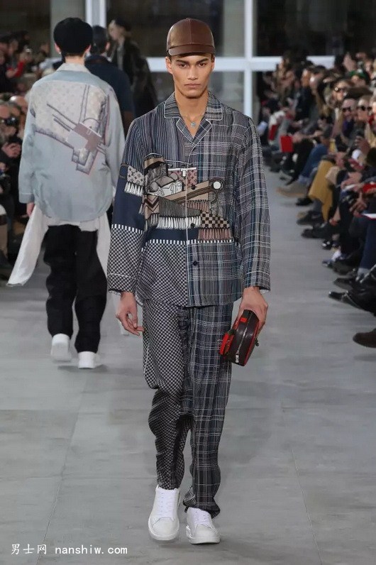 ·ǣLouis Vuitton2017ﶬװ