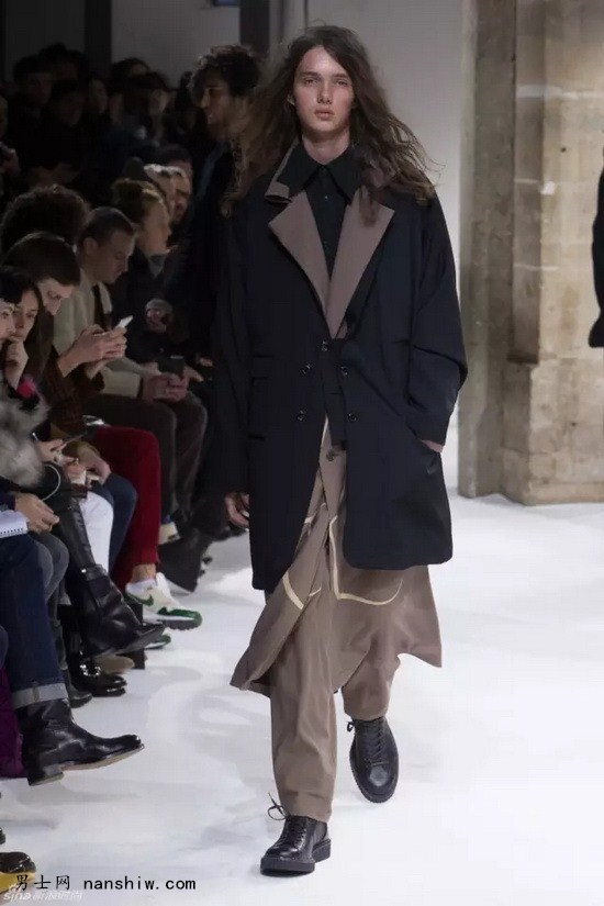 СʲôYohji Yamamotoʶһŵ˺Ͳ˧