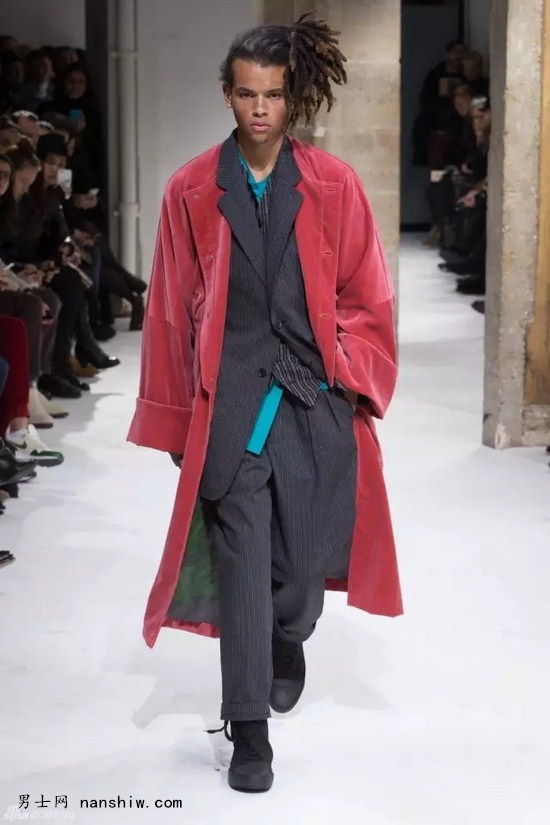 СʲôYohji Yamamotoʶһŵ˺Ͳ˧