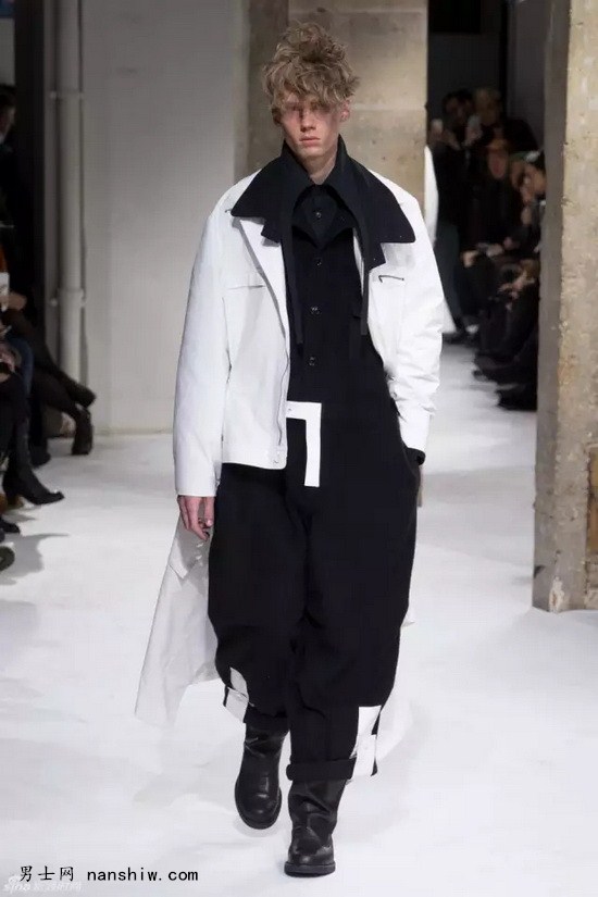 СʲôYohji Yamamotoʶһŵ˺Ͳ˧