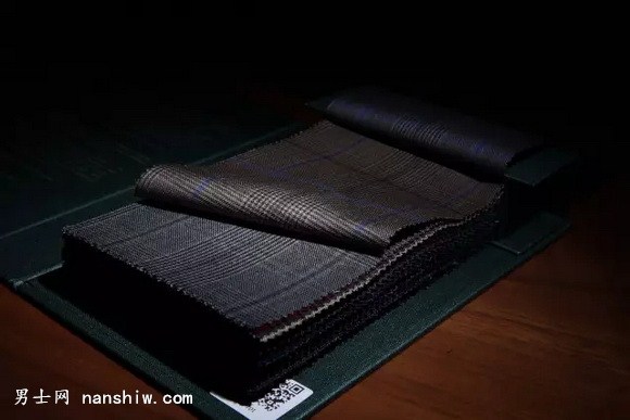 RUI'Z新品丨 将情调和浪漫穿在身上!