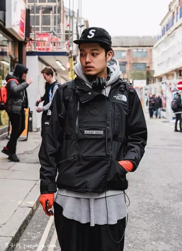 | The Baesment ͷǿ Supreme 