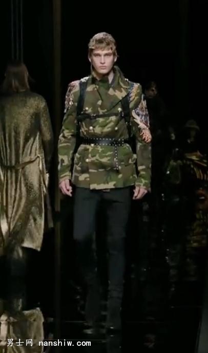 ͶBalmain Fall Winter 2017 Menswear Show