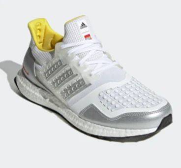 ϴ˹ULTRABOOSTٹ⣬ չֿƼ볱˫Ļ